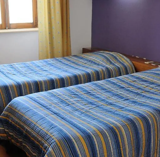 Guest house Residencial Moderna Figueira da Foz