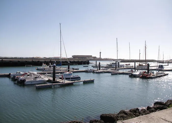 بيت ضيافة Residencial Moderna *